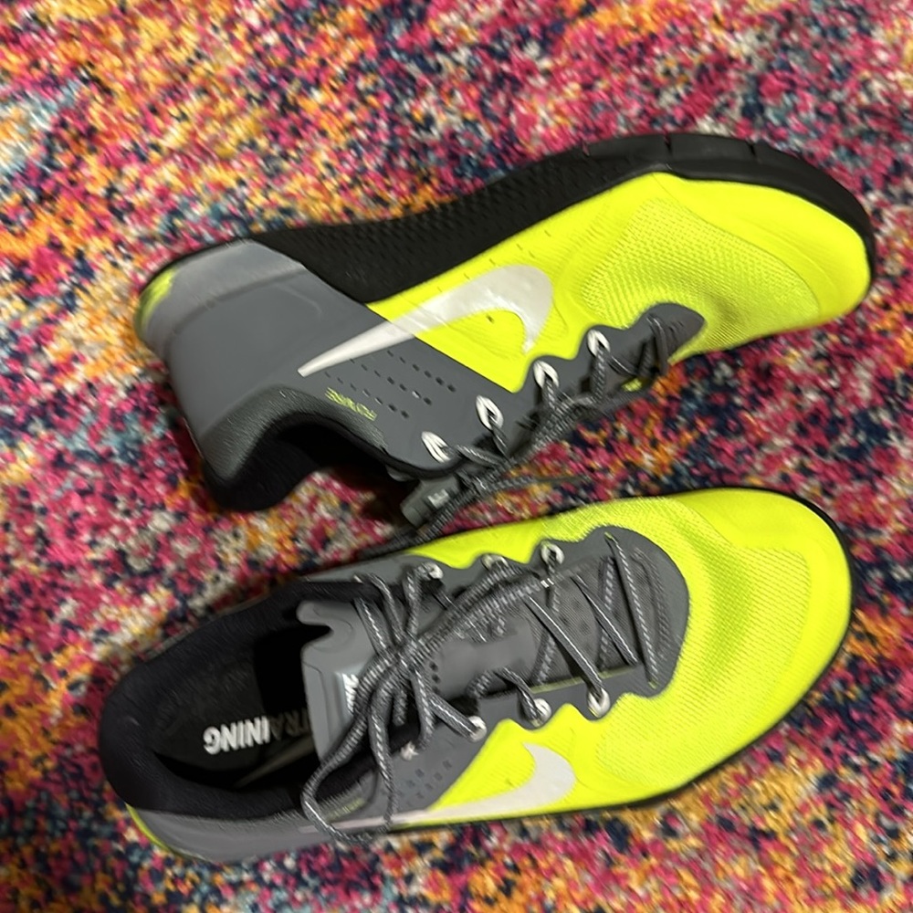Nike Metcon Training shoes 9.5 Women’s - Picture 4 of 6